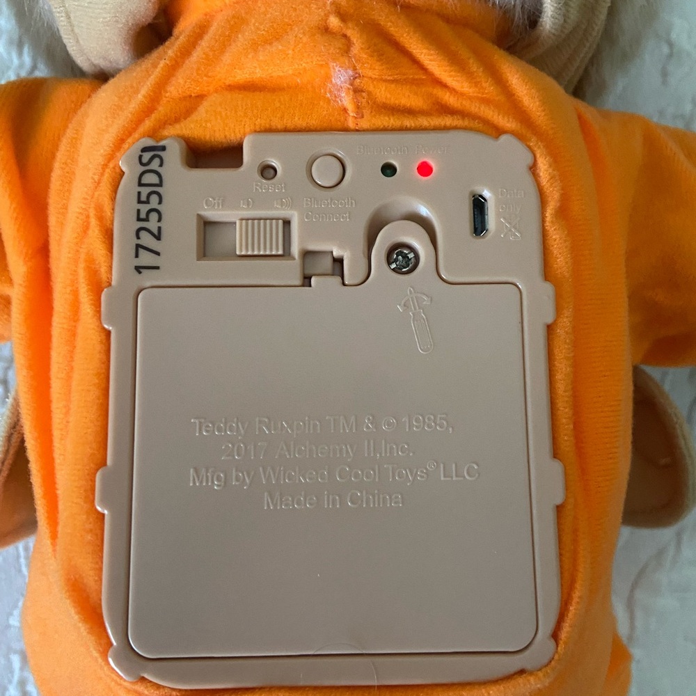 2017 Teddy Ruxpin - Picture 6 of 7